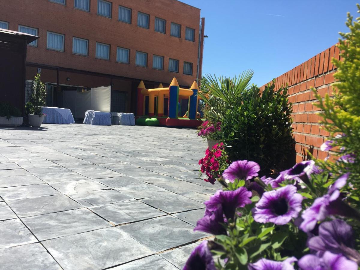 Hotel Universidad 알바세테 외부 사진